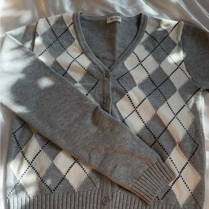 Brandy Melville J Galt Argyle Grey and White Button Up Sweater